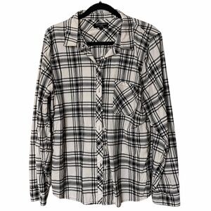 Banana Republic Black & White Plaid Button Down Shirt | Size XL